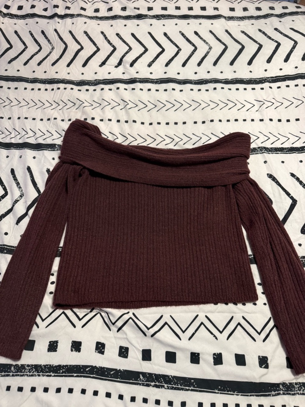 Off-the-Shoulder Ribbed Sweater - Burgundy